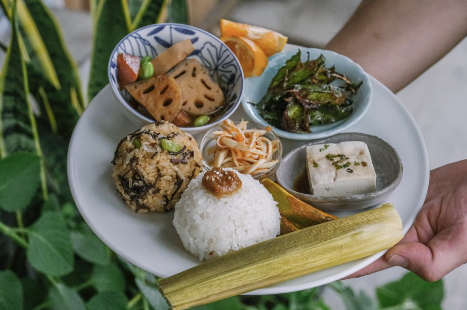 連結人與土地 盛情端呈「不時不食」的農村蔬食料理 連結人與土地 盛情端呈「不時不食」的農村蔬食料理